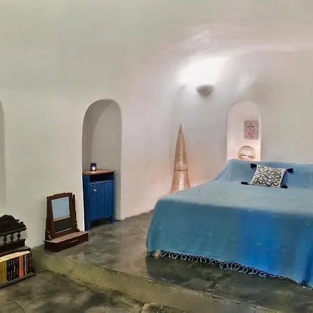 Сasa de vacaciones Pori House-volcano View Oia (Santorini)